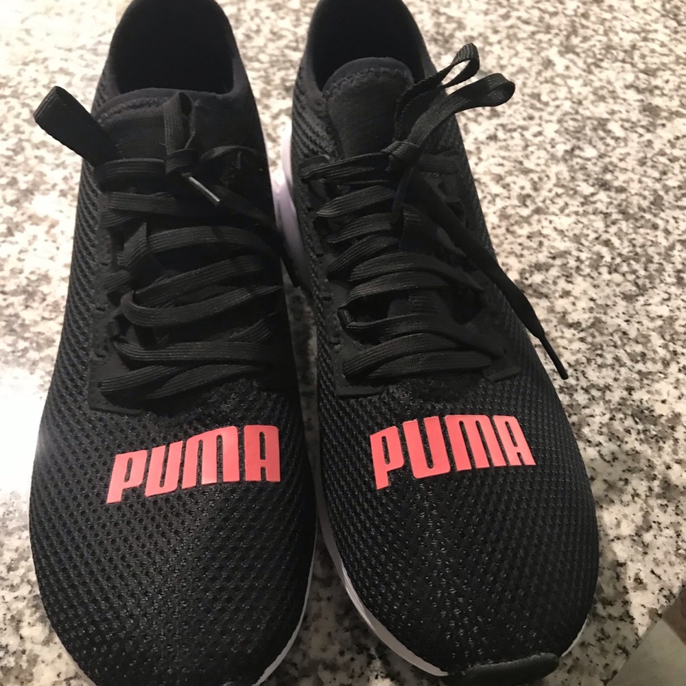 Puma shoe’s